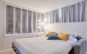 Appartement Refait à neuf proche Arc Triomphe 4P