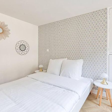 Appartement Refait à neuf proche Arc Triomphe 4P Parigi Esterno foto
