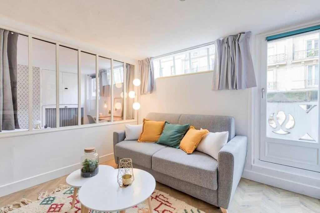 Appartement Refait à neuf proche Arc Triomphe 4P Parigi Esterno foto